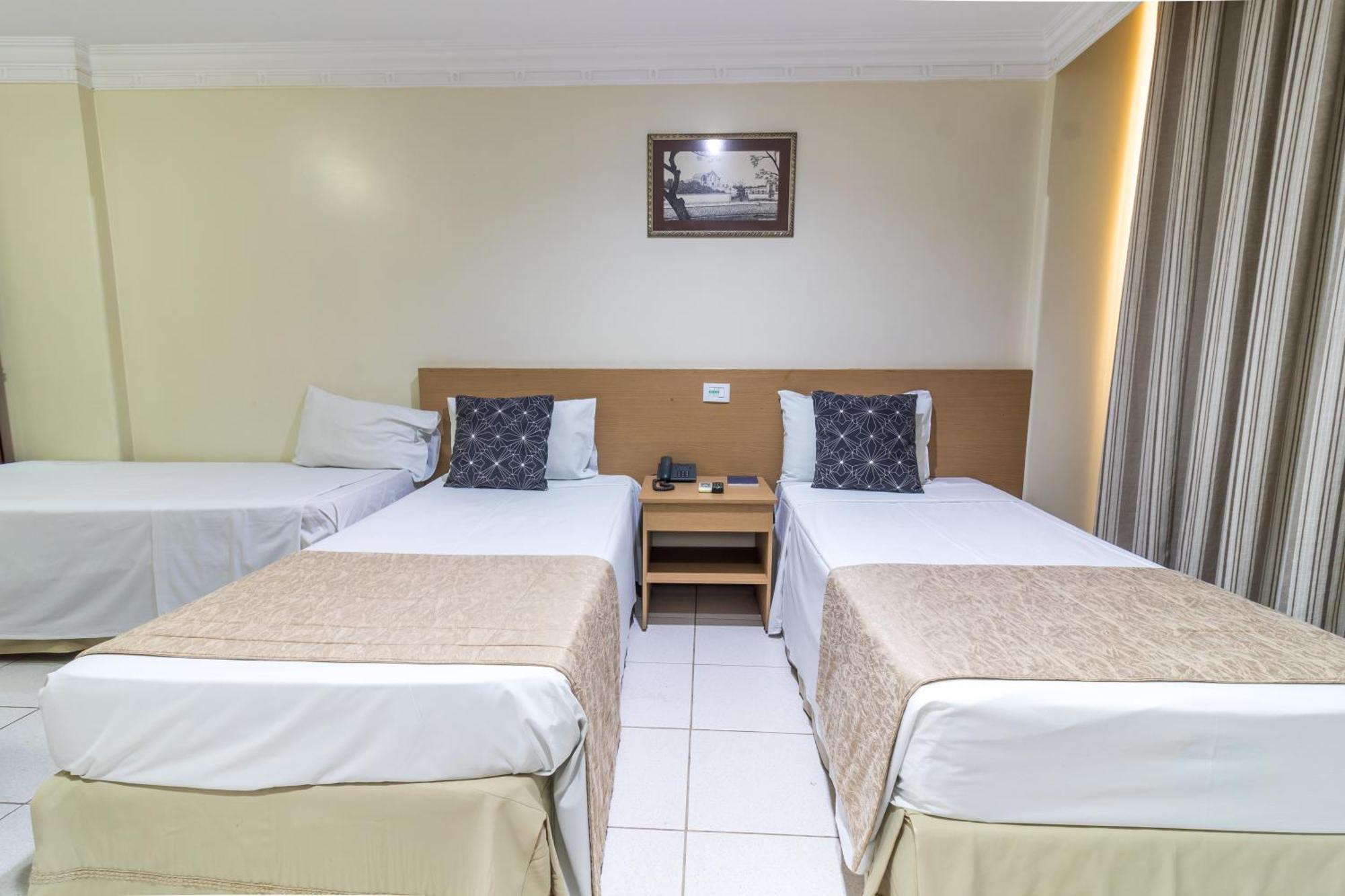 Umuarama Plaza Hotel Goiânia Exterior foto