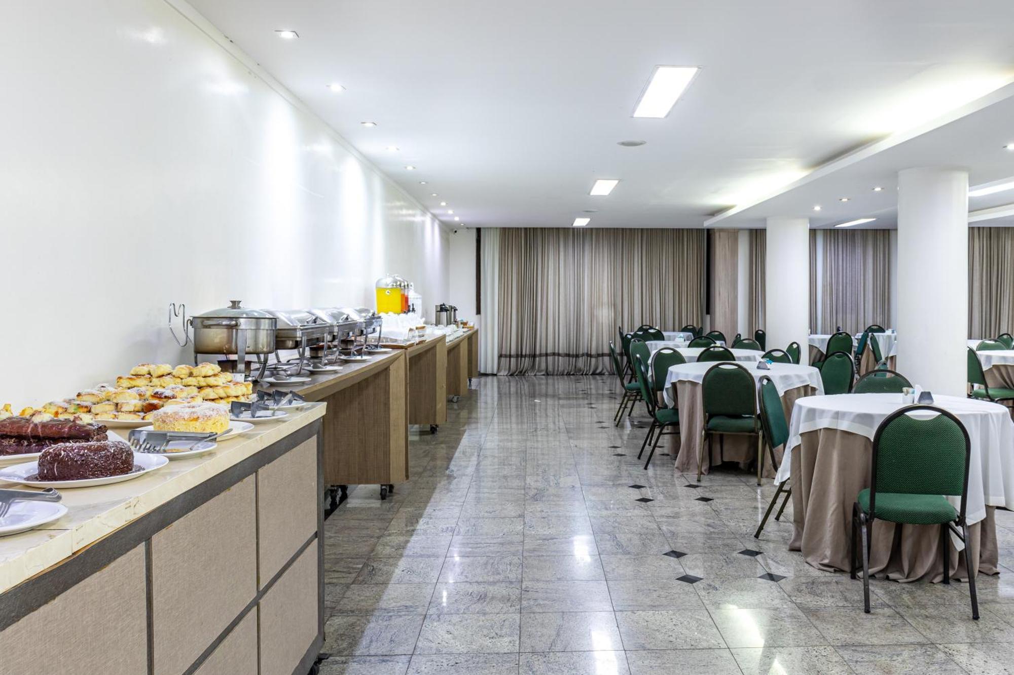 Umuarama Plaza Hotel Goiânia Exterior foto
